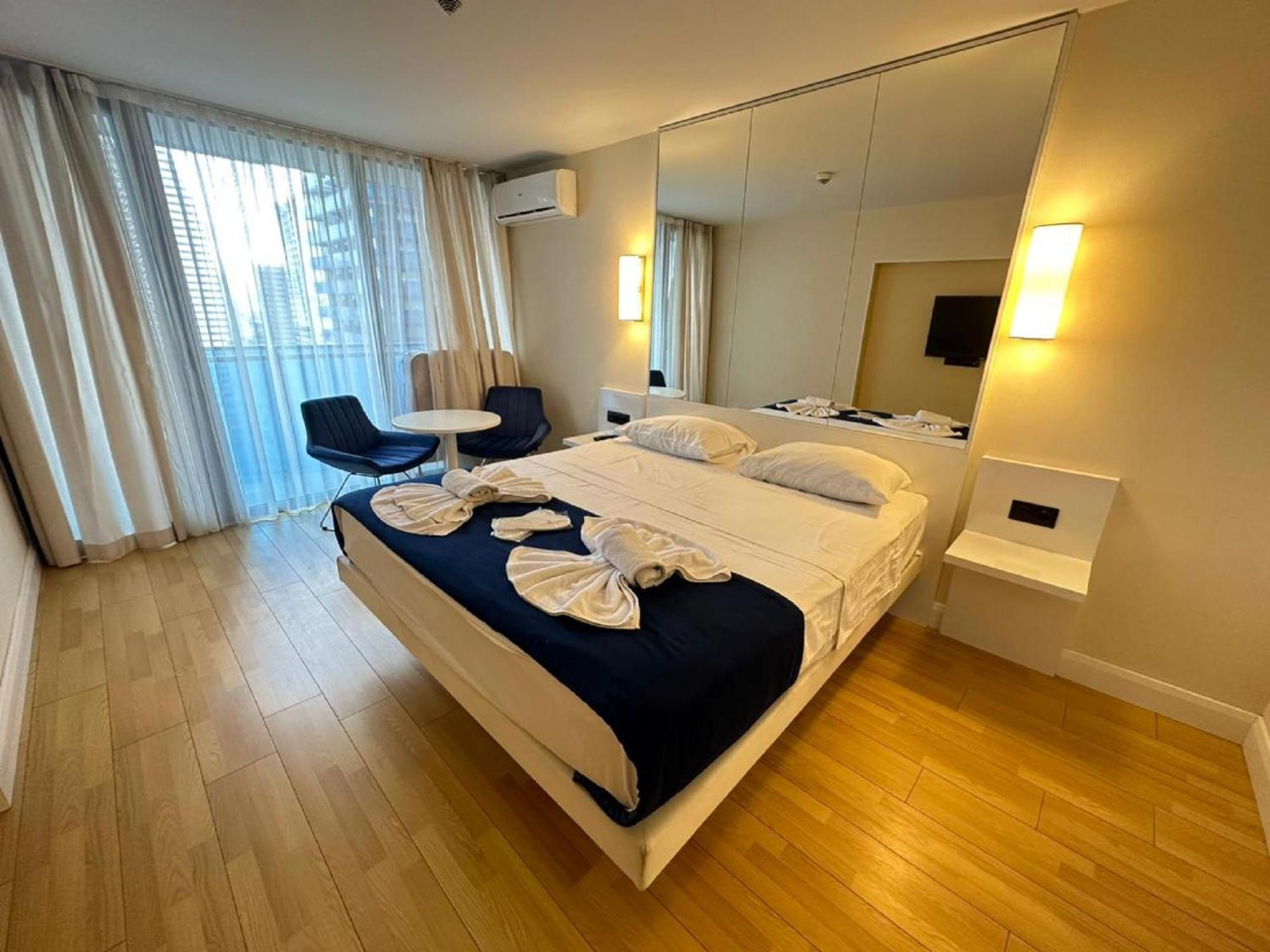 Holiday Point Orbi City Batoemi Buitenkant foto
