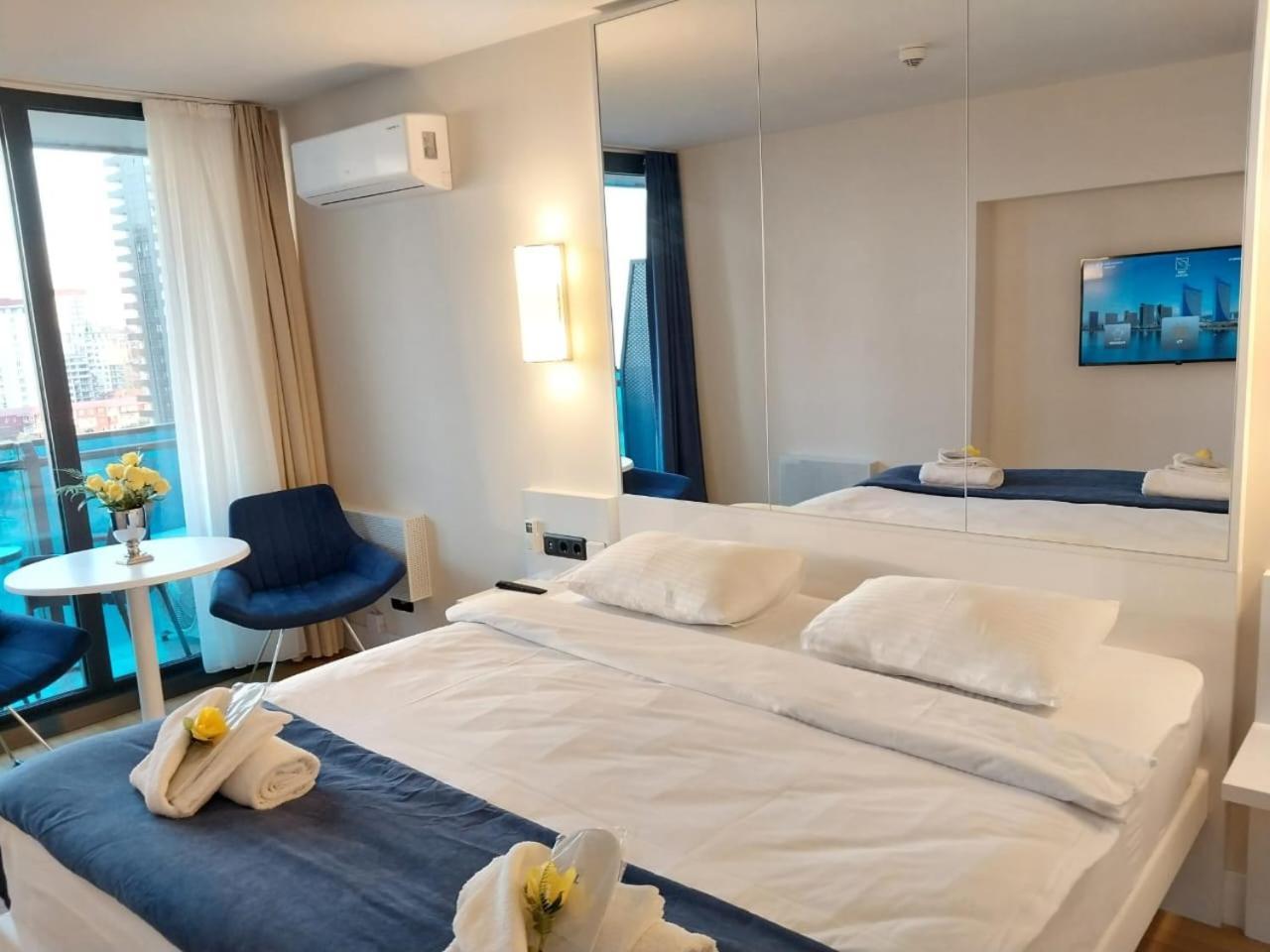 Holiday Point Orbi City Batoemi Buitenkant foto